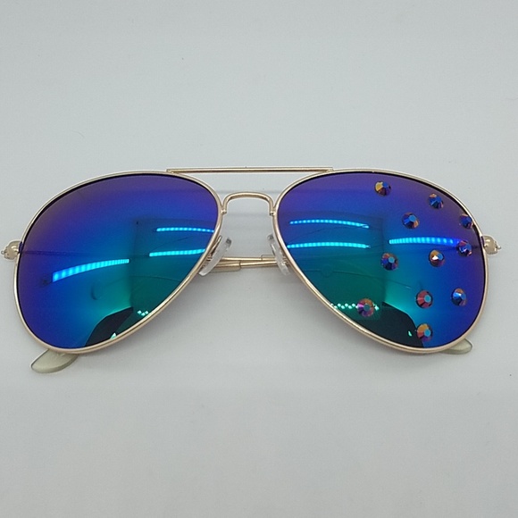 GASOLINE GLAMOUR Accessories - Swarovski rhinestone mirror AVIATORS new GASOLINE GLAMOUR Accessories - Swarovski rhinestone mirror AVIATORS new